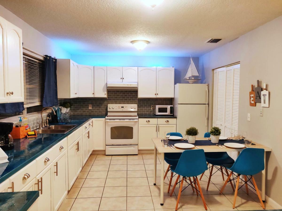 Manatee River Cottage In Historical Oldtown, Sleeps Up To 7 People Palmetto 외부 사진